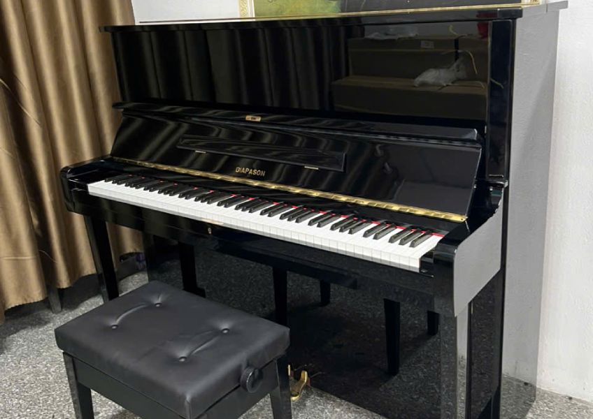 Kinh nghiệm mua đàn piano cũ: Cách kiểm tra chất lượng thực tế